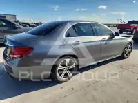 2018 Mercedes Benz E-Class фото
