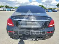 2018 Mercedes Benz E-Class photo