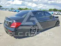 2018 Mercedes Benz E-Class photo