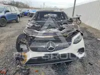 2018 Mercedes Benz GLC-Class фото