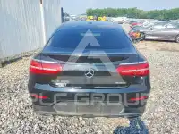 2018 Mercedes Benz GLC-Class фото