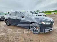 2018 Volvo S90 photo