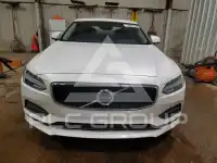 2018 Volvo S90 photo
