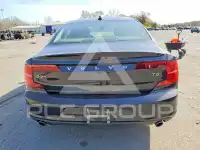 2018 Volvo S90 photo