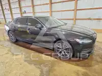2018 Volvo S90 photo