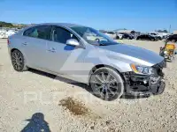2018 Volvo S60 фото