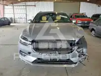 2018 Volvo XC60 фото