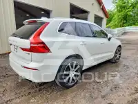 2018 Volvo XC60 фото