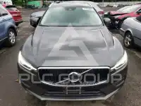 2018 Volvo XC60 фото