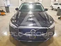 2018 Volvo XC60 фото
