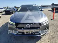 2018 Volvo XC60 фото