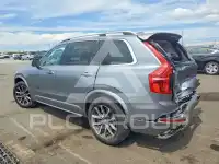 2018 Volvo XC90 фото