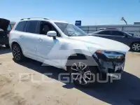 2018 Volvo XC90 фото