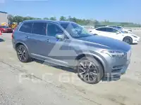 2018 Volvo XC90 photo