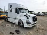 2018 Volvo VNL фото