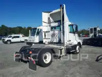 2018 Volvo VNL photo