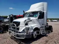 2018 Volvo VNL фото