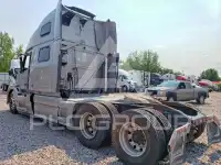 2018 Volvo VNL фото