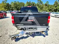 2018 GMC Sierra photo