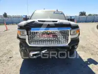 2018 GMC Sierra photo