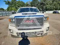 2018 GMC Sierra photo