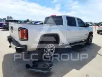 2018 GMC Sierra photo