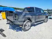 2018 GMC Sierra photo