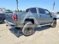 2018 GMC Sierra photo