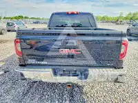 2018 GMC Sierra photo