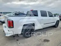 2018 GMC Sierra photo