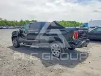 2018 GMC Sierra photo