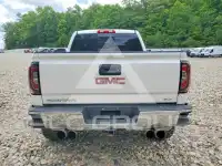 2018 GMC Sierra photo