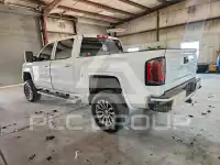 2018 GMC Sierra photo