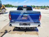 2018 GMC Sierra photo