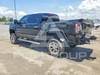 2018 GMC Sierra photo