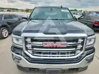 2018 GMC Sierra photo