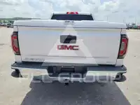 2018 GMC Sierra фото