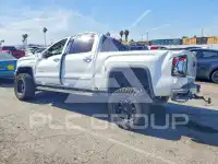 2018 GMC Sierra photo