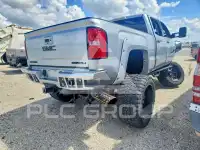 2018 GMC Sierra photo
