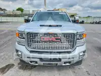 2018 GMC Sierra фото