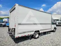 2018 GMC Savana фото