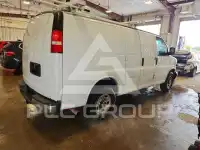 2018 GMC Savana photo