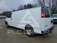 2018 GMC Savana photo