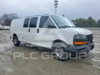 2018 GMC Savana photo