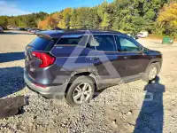 2018 GMC TERRAIN photo