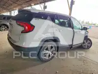 2018 GMC TERRAIN photo