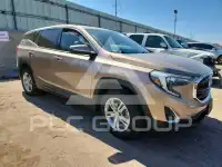 2018 GMC TERRAIN photo