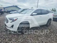 2018 GMC TERRAIN photo