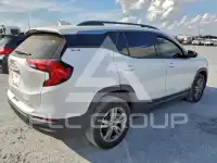 2018 GMC TERRAIN photo