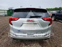 2018 GMC TERRAIN photo